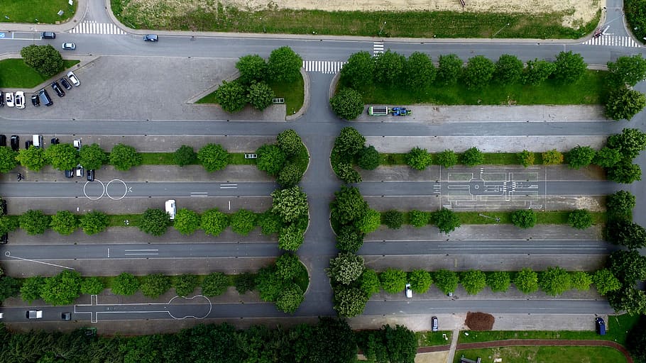 aerial, view, green, trees, plant, car, parking, lot, road HD wallpaper