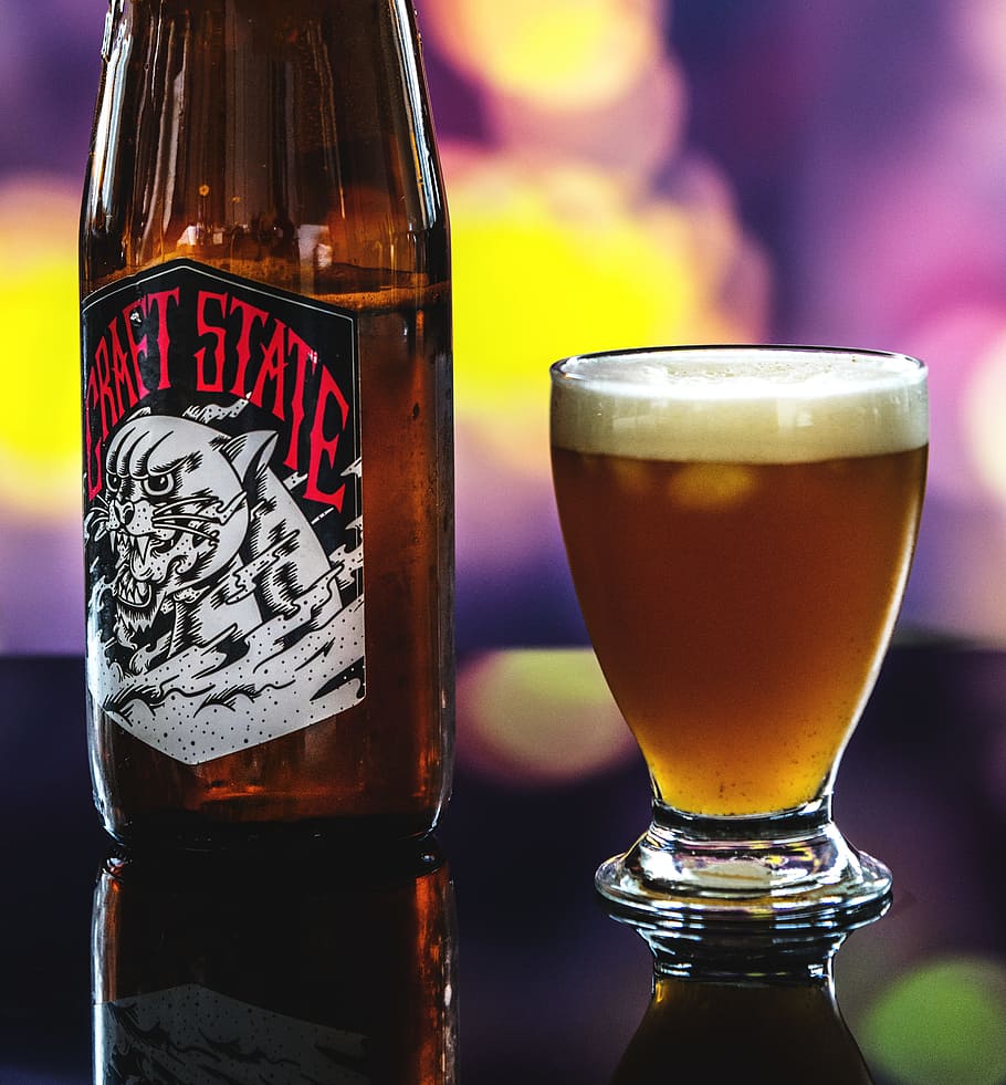 bar, beer, beverage, bokeh, bottle, brewed, brewery, brown HD wallpaper