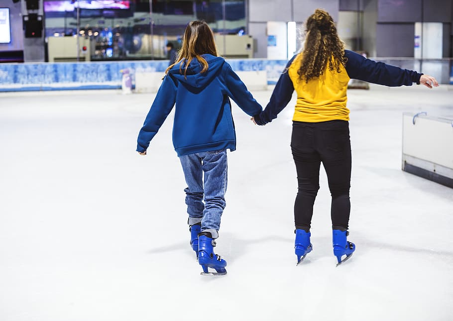 Two Girls Ice Skating, activity, female, friends, friendship HD wallpaper