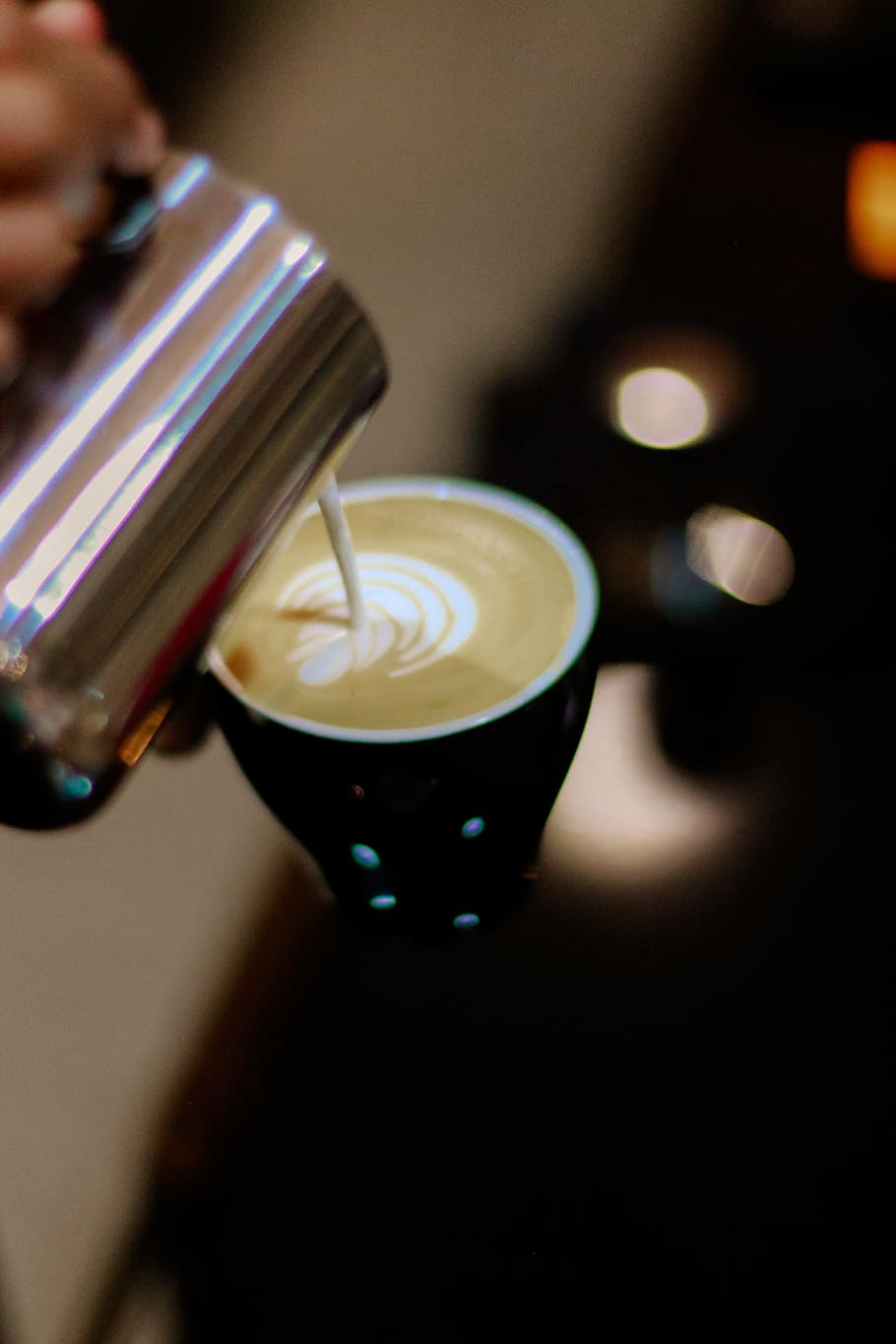 Close-up Photography of Latte Art Making, blur, caffeine, cappuccino HD wallpaper