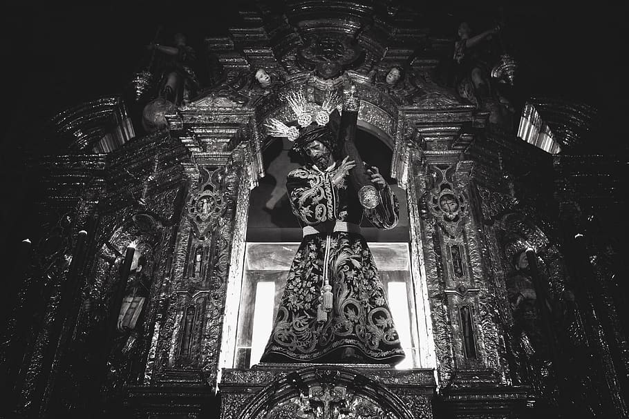 Grayscale Photography of Jesus Christ Statue, altar, ancient, HD wallpaper