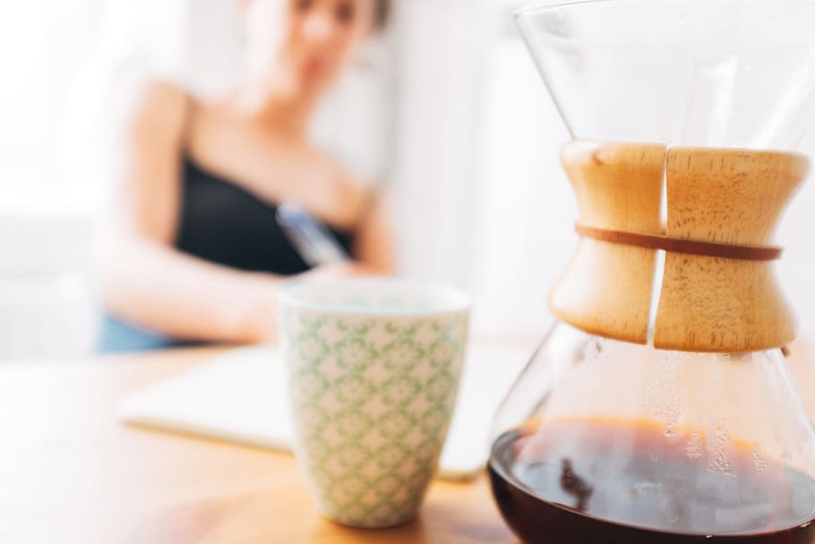 Drinking Chemex coffee and writing in diary, art, background, HD wallpaper