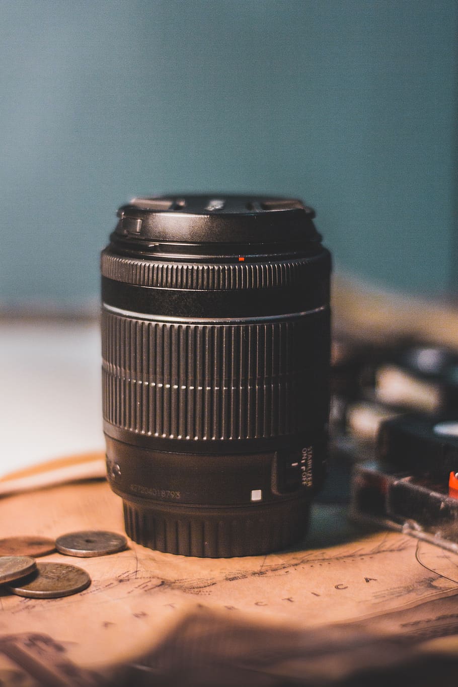 DSLR camera lens on table, electronics, banda aceh, indonesia HD wallpaper