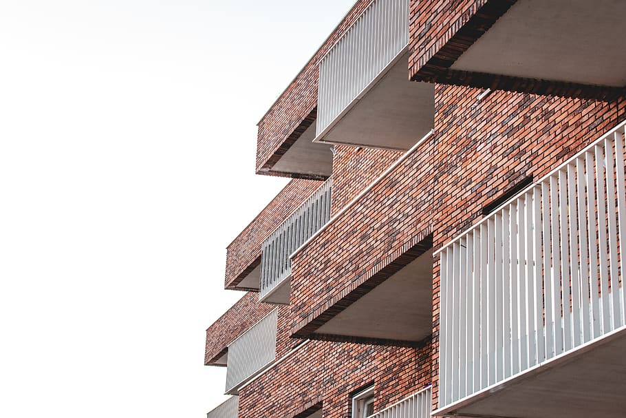 brown painted building, architecture, built structure, building exterior HD wallpaper