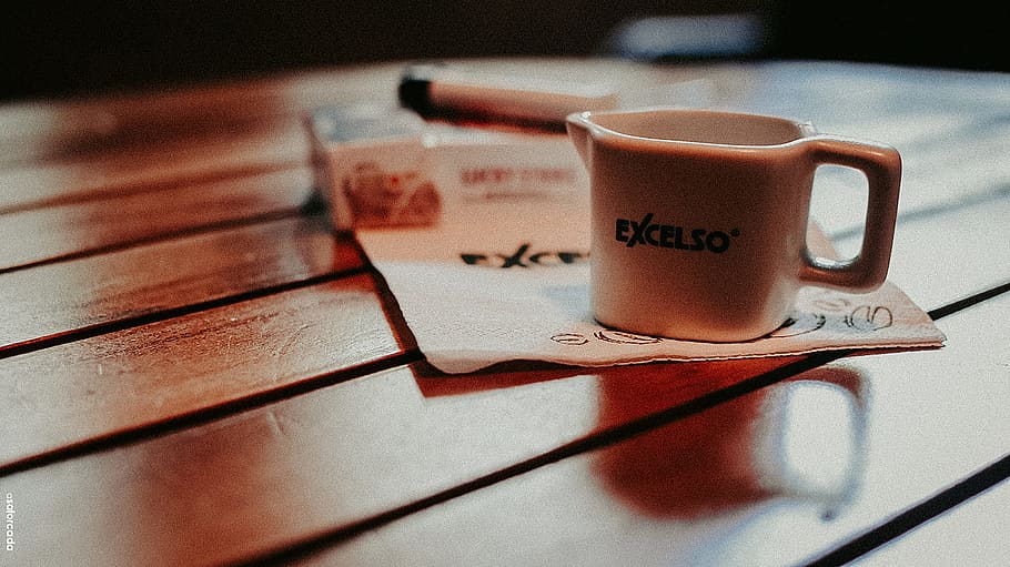 White Ceramic Mug on Table, beverage, caffeine, close-up, coffee HD wallpaper