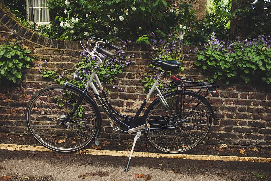 united kingdom, london, bicycle, brick wall, saddle, bike, leaves, HD wallpaper