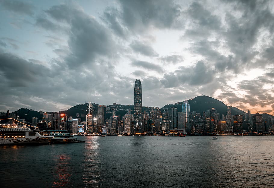 hong kong, kowloon, street, evening, big city, street photography