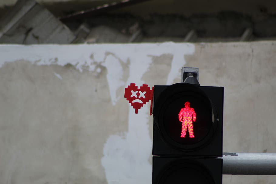 traffic light on red, person, human, torii, gate, glitter, security HD wallpaper