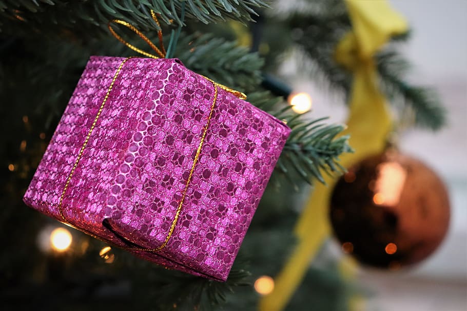 christmas tree, gift, lights, decoration, holiday, winter, mood HD wallpaper