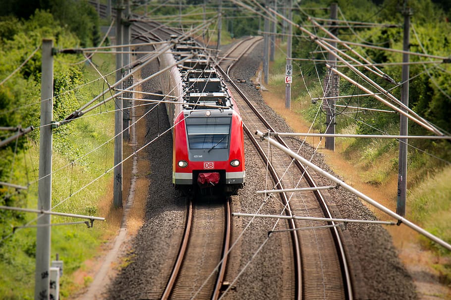 Red Train, catenary, deutsche bahn, electric train, masts, overhead line masts, HD wallpaper