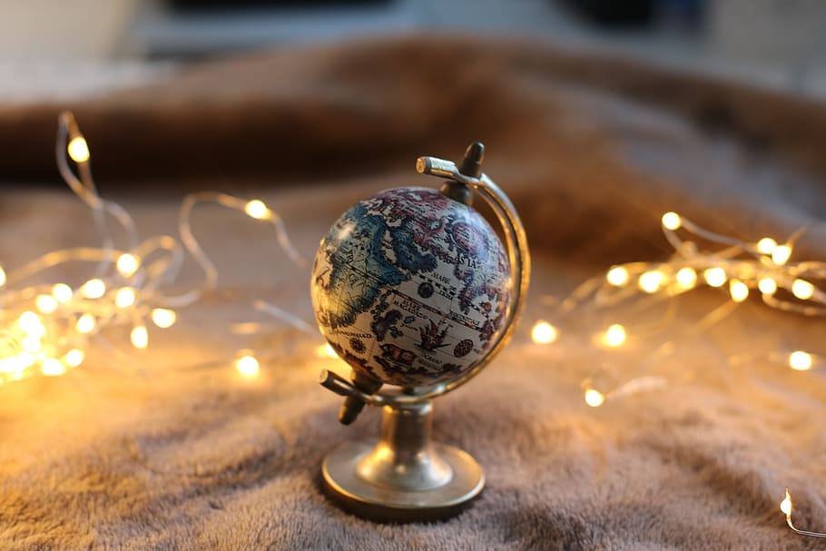 Mini Globe Decor, decoration, illuminated, lights, string lights HD wallpaper