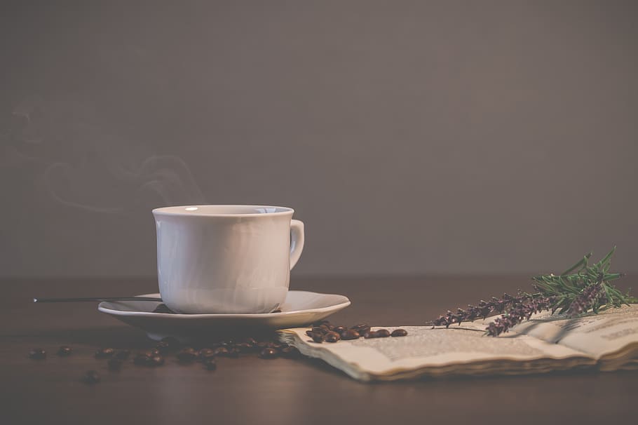 White Ceramic Teacup With Saucer, beverage, blur, brown, caffeine HD wallpaper