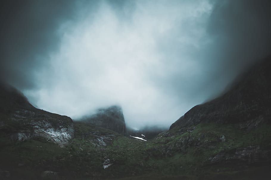 photography of foggy mountain, range, cloudy, haze, mist, moss HD wallpaper