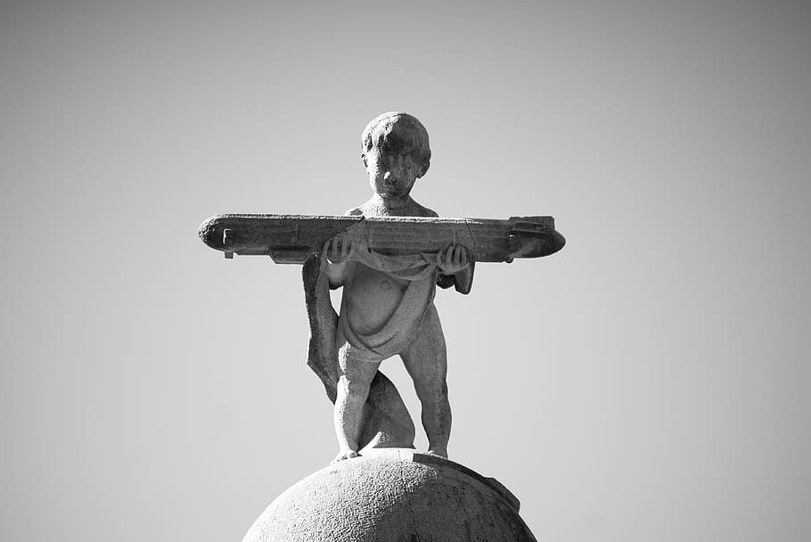 germany, friedrichshafen, statue, prometheus, zepplin, child