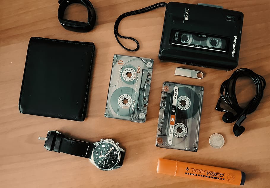 cassette, type, leather, pendrive, usbdrive, headphones, earbud HD wallpaper
