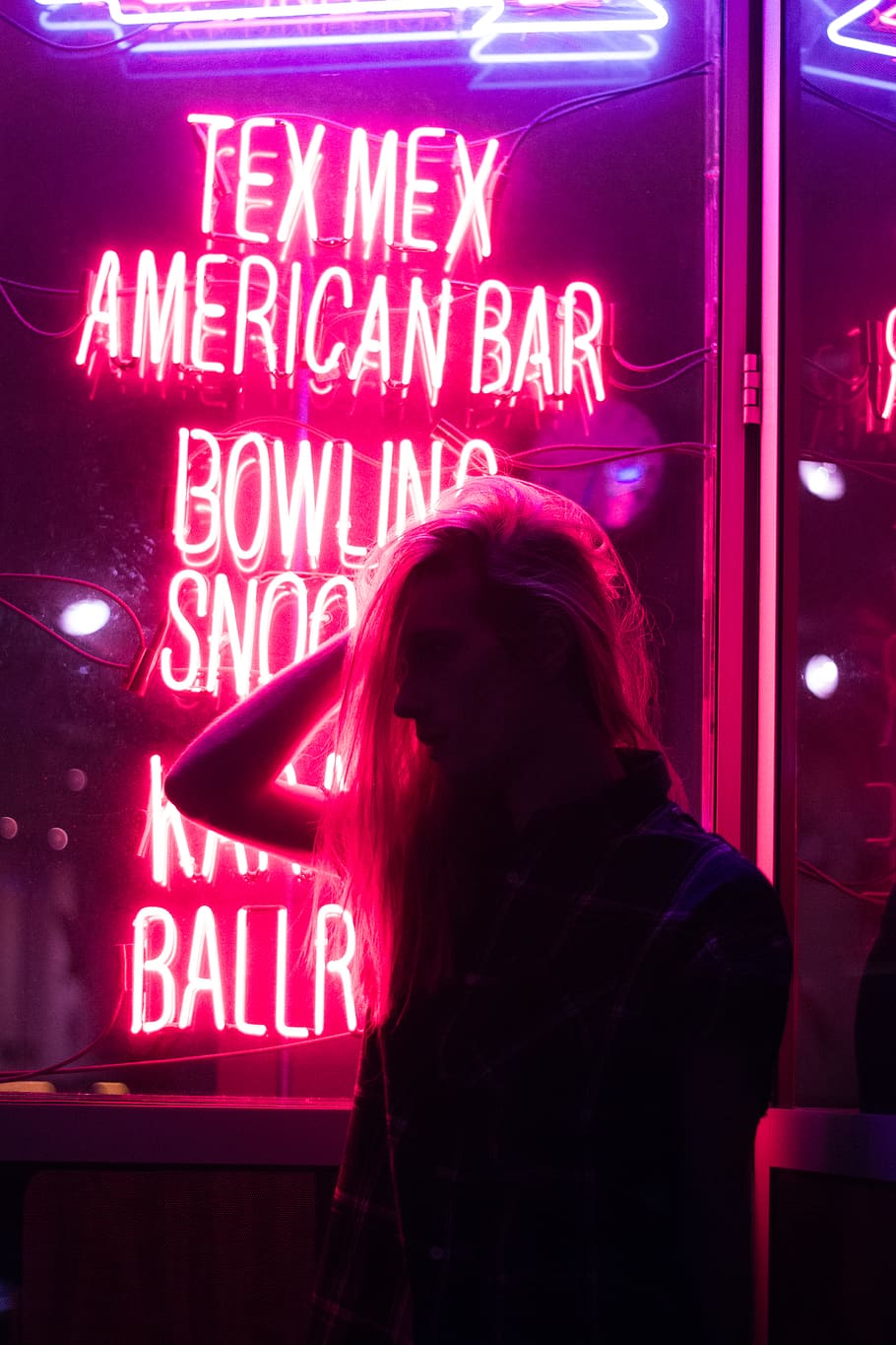 Girl Holding Her Hair Near the Neon Light Signage, blur, close-up HD wallpaper