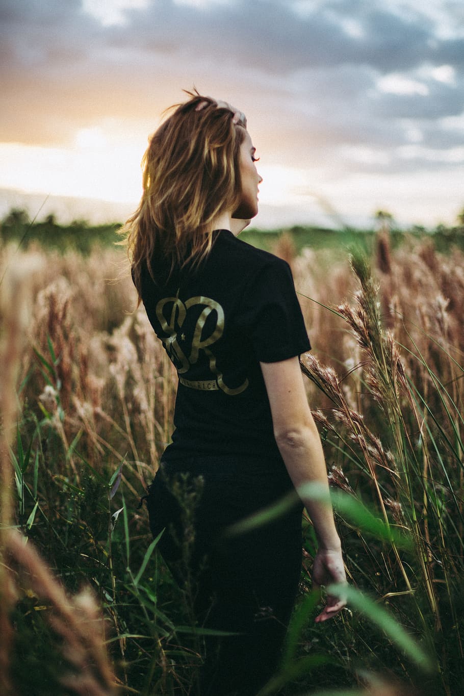 photography, field, land, one person, plant, leisure activity HD wallpaper
