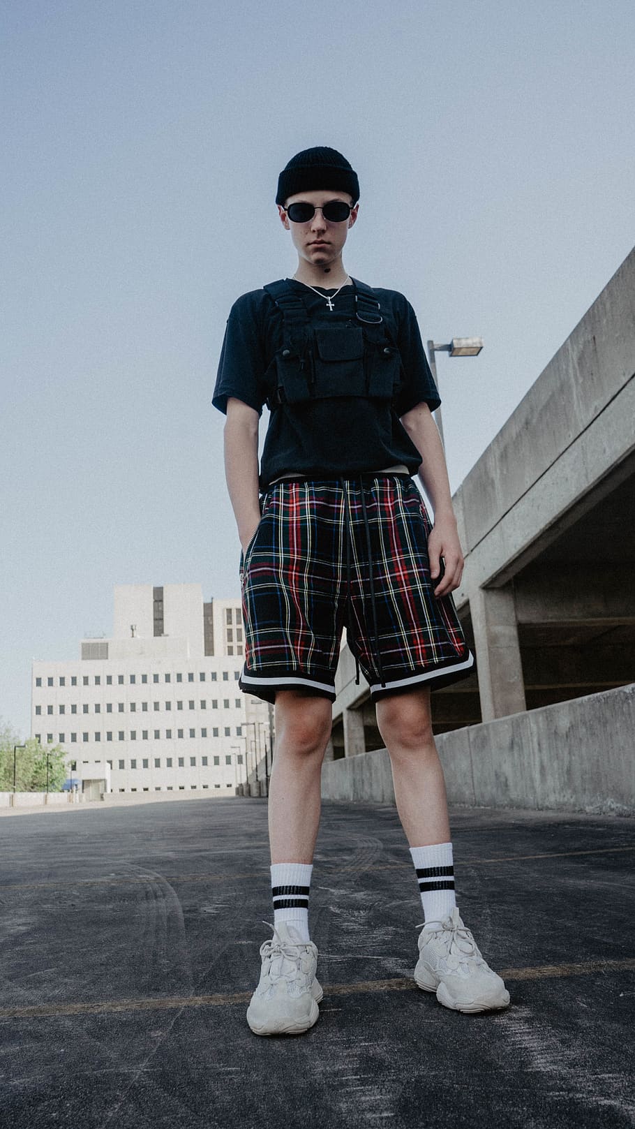 man taking picture, person, human, people, skirt, clothing, tartan HD wallpaper