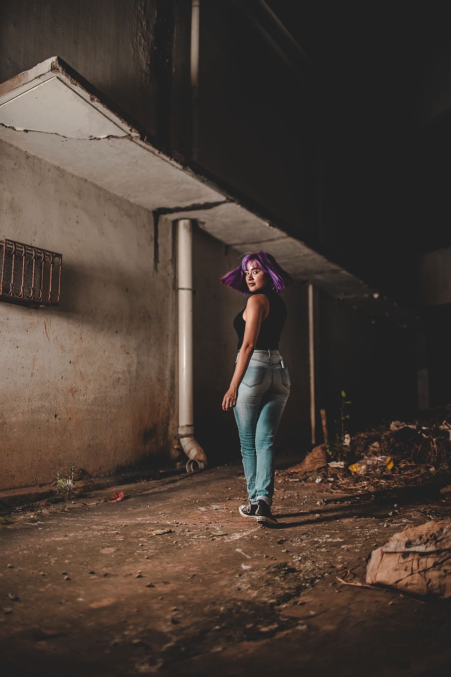 Woman Standing Near Gray House, abandoned, architecture, building HD wallpaper