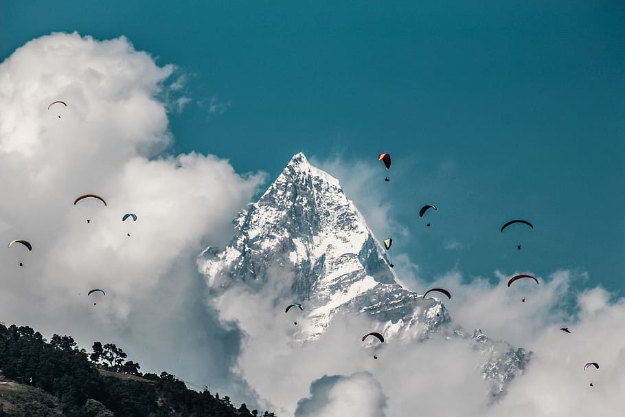 parachuting under blue sky, pokhara, nepal, nature, mountain, HD wallpaper