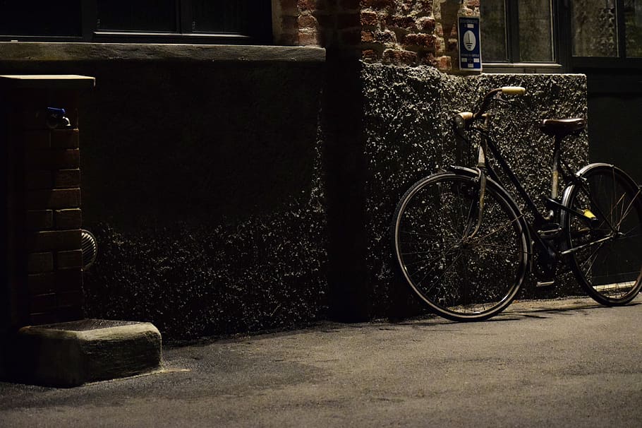 bicycle, bike, vehicle, transportation, milan, italy, tarmac, HD wallpaper