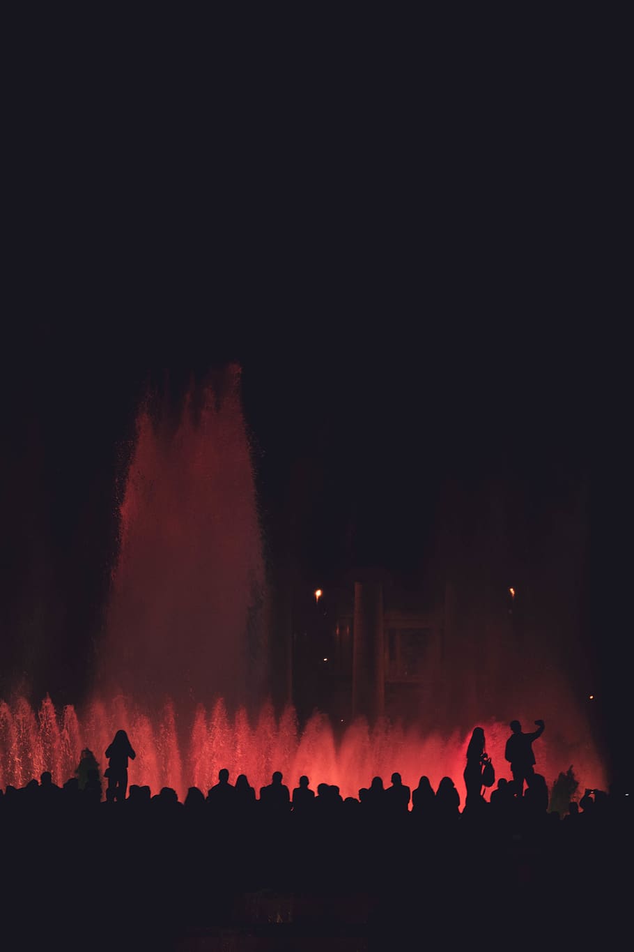 Silhouette Of People Near Fountain, backlit, dark, evening, night HD wallpaper