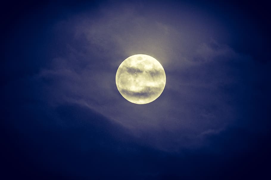 moon, night, scary, space, galaxy, halloween, clouds, light HD wallpaper