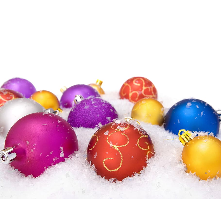 christmas, bauble, colored, ball, snow, shine, isolated, wallpaper, HD wallpaper
