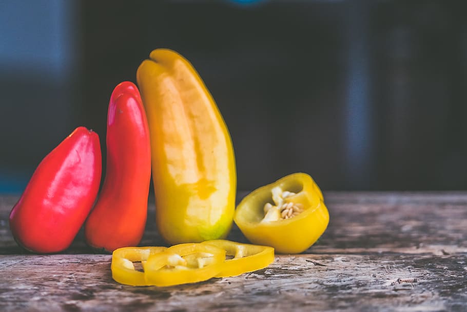 Depth of Field Photography of Bell Peppers, background, bright HD wallpaper