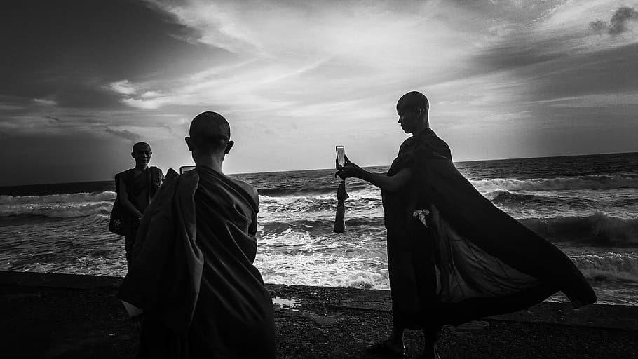 Greyscale Photography of Three Monks Near Ocean, beach, black and white HD wallpaper