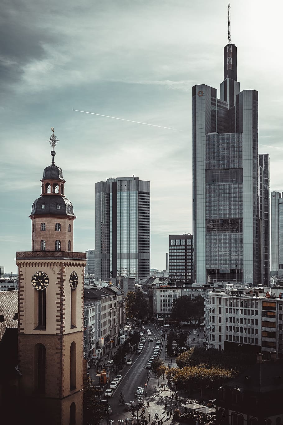 building, architecture, tower, urban, town, city, metropolis HD wallpaper