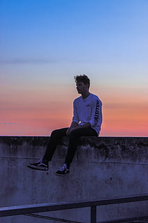 unknown celebrity sitting on wall, apparel, clothing, person HD wallpaper