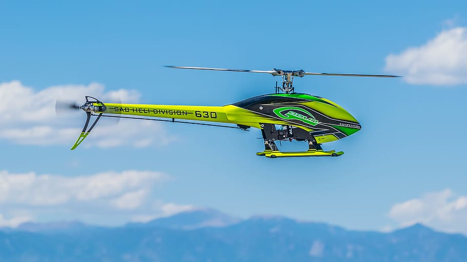 Green Black and Yellow Heli Division 630 Helicopter, flying, sky HD wallpaper