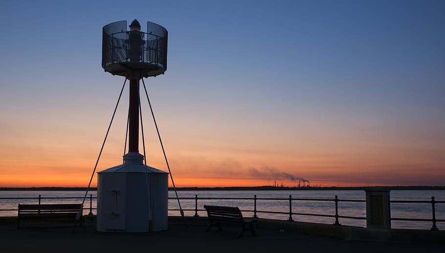lighthouse, sunset, evening, sea, sky, clouds, twilight, horizon HD wallpaper