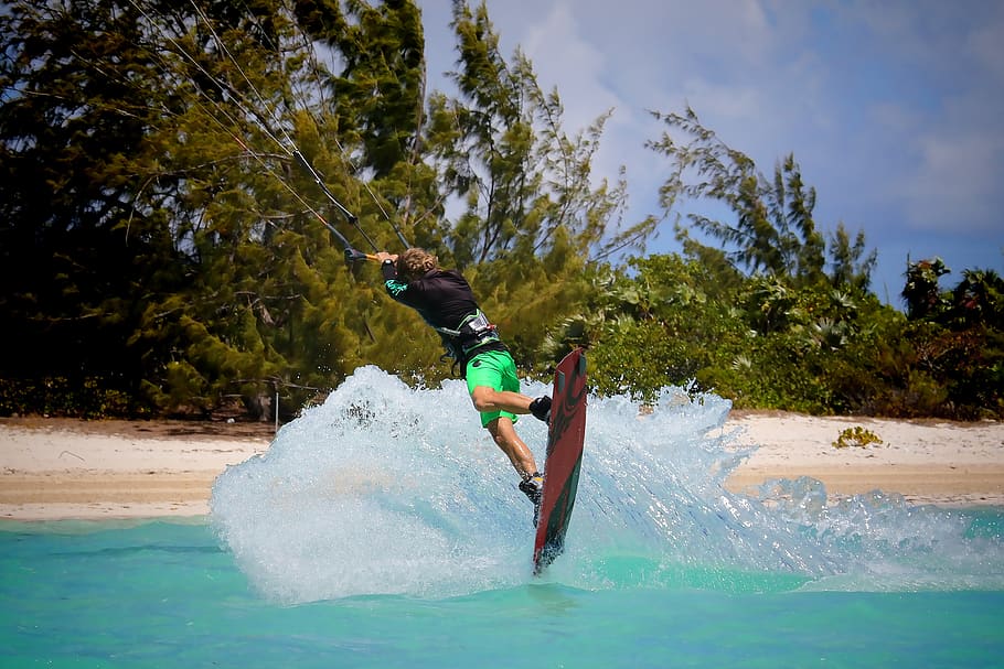 Splash out. Доска над водой летать по воде. Wakeboard Park Punta Cana. Доски из воды. Beach Action.