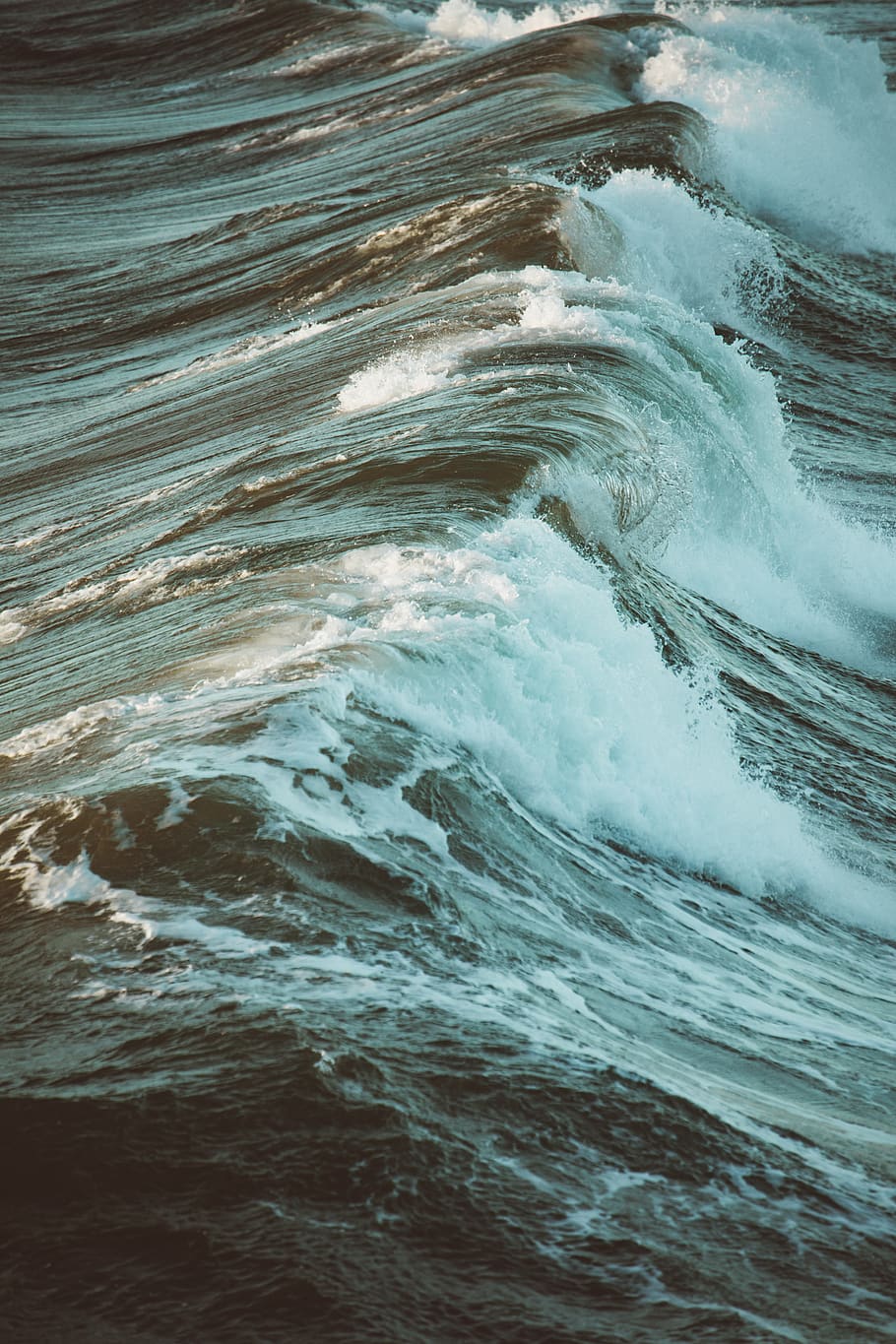 ocean wave, motion, water, sea, waterfront, beauty in nature HD wallpaper
