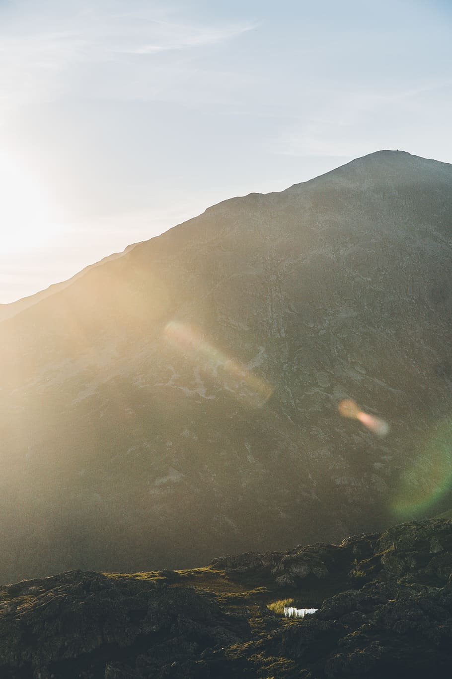 light, flare, sunlight, nature, outdoors, sky, mountain, sunset HD wallpaper