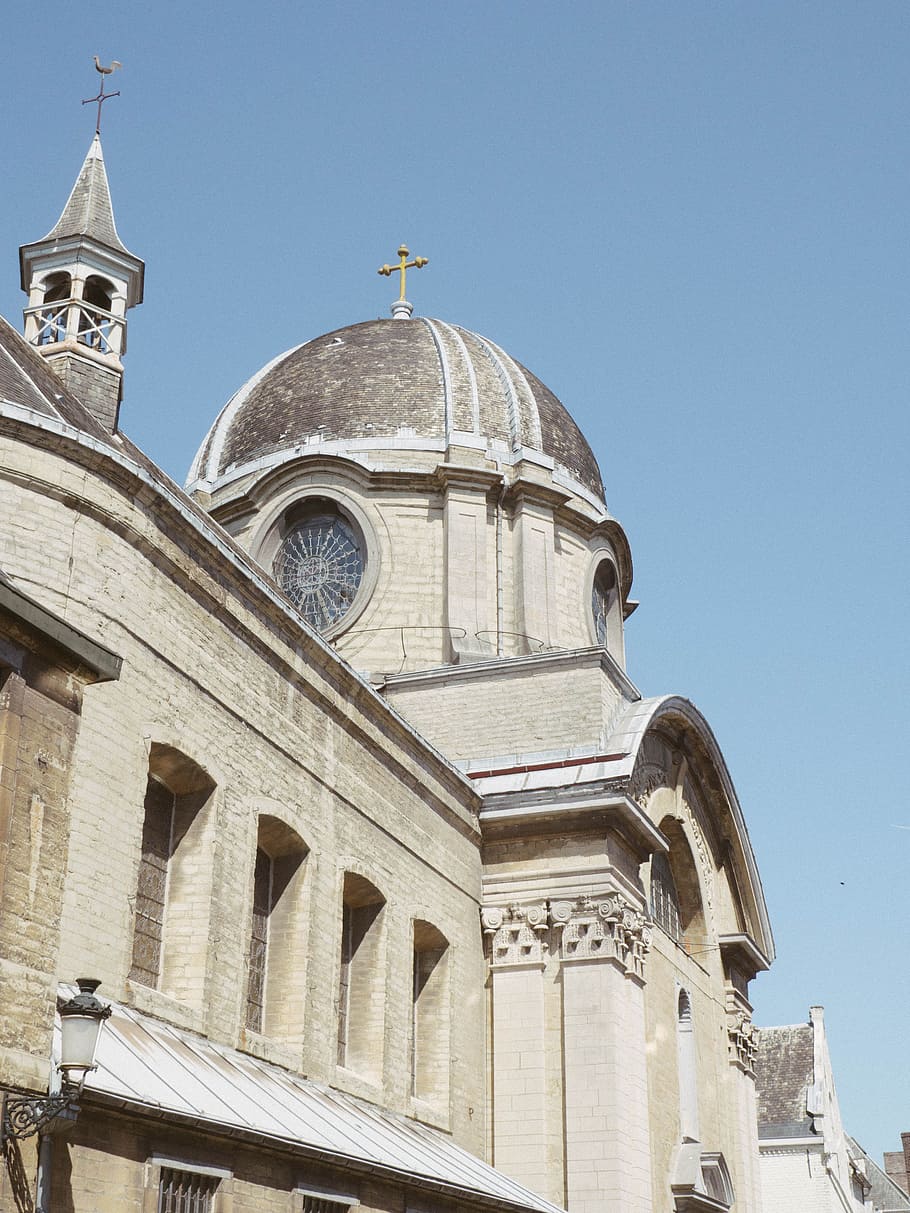 Old Church Under Blue Sky, ancient, architectural, architectural design HD wallpaper