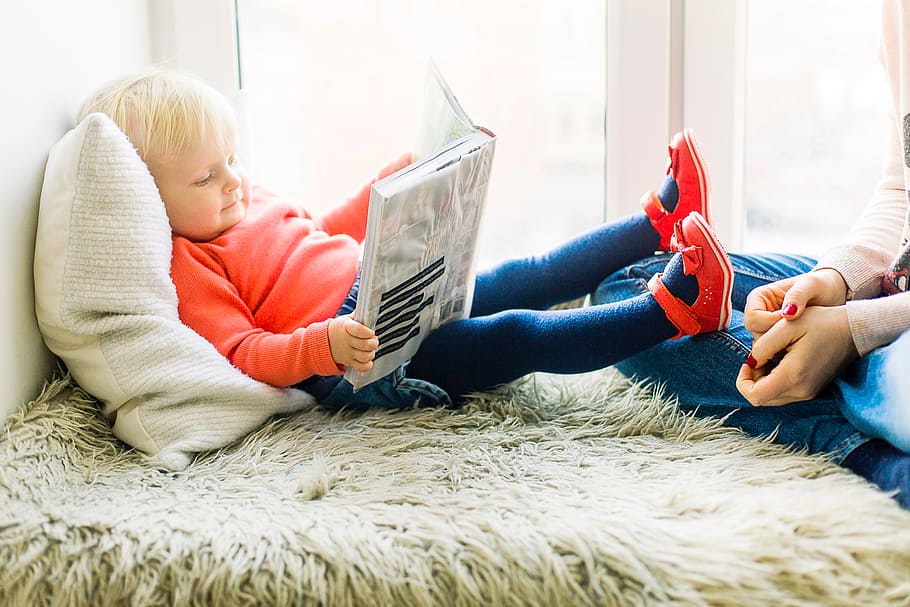 small, chile, reading, book, red, shoes, mum, girl, toddler HD wallpaper