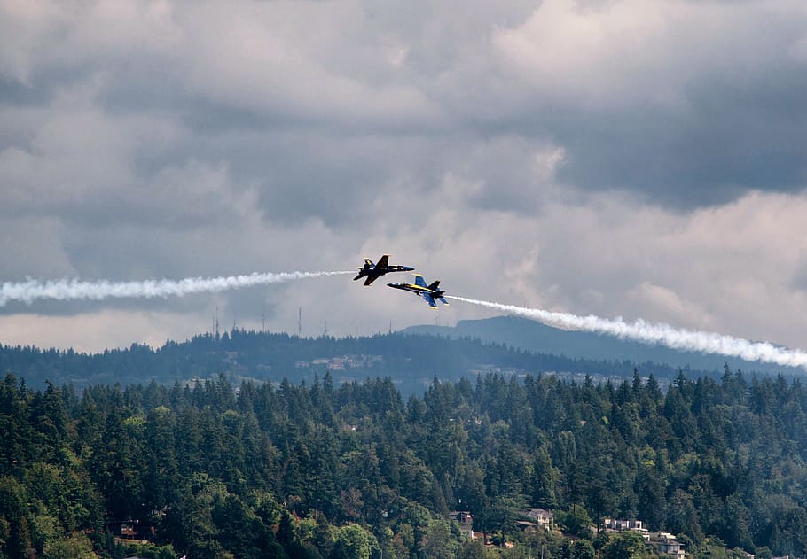 two planes on flight, lake washington, united states, grey, glider HD wallpaper