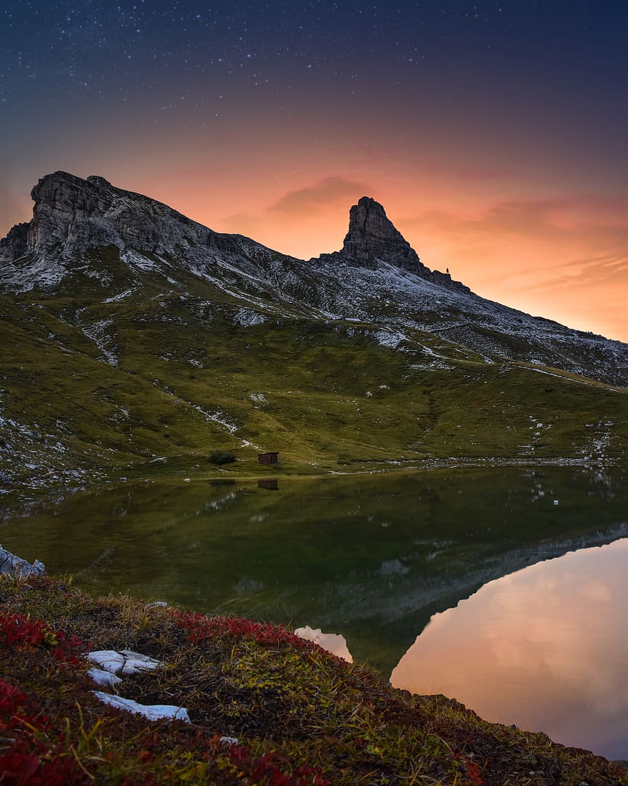 lake surrounded by rock formation, mountain, sky, beauty in nature HD wallpaper