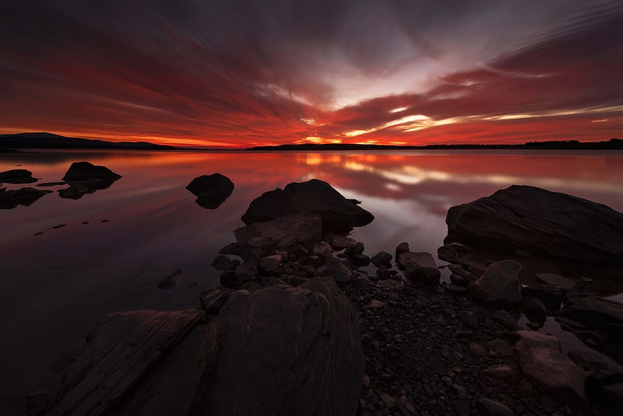 rocks in body of water during golden hour, sky, cloud, lake, horizon HD wallpaper