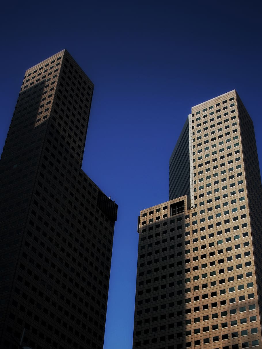 brown buildings during daytime, city, urban, town, high rise HD wallpaper