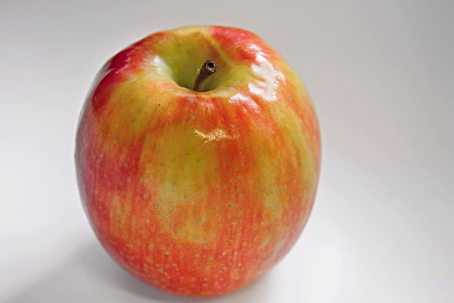 apple, fruit, close up, healthy, fresh, food, eat, red, yellow HD wallpaper