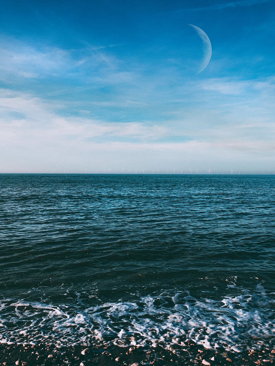Calm Body of Water Under Blue Sky, beach, horizon, landscape HD wallpaper