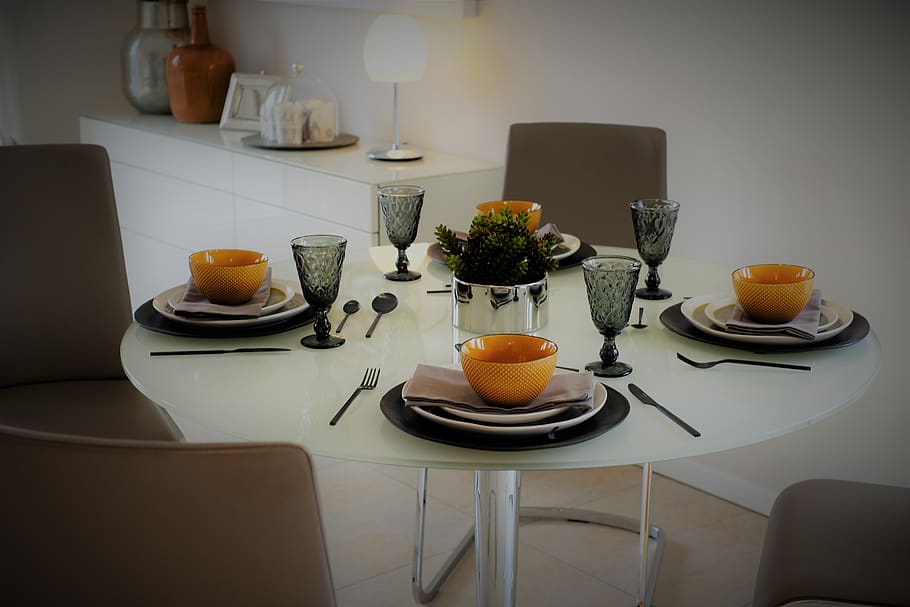 dining table, gedeckter table, table decoration, plate, tableware HD wallpaper