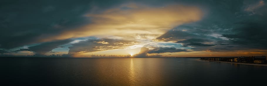Person Showing Sunset, beach, clouds, dawn, evening, landscape HD wallpaper