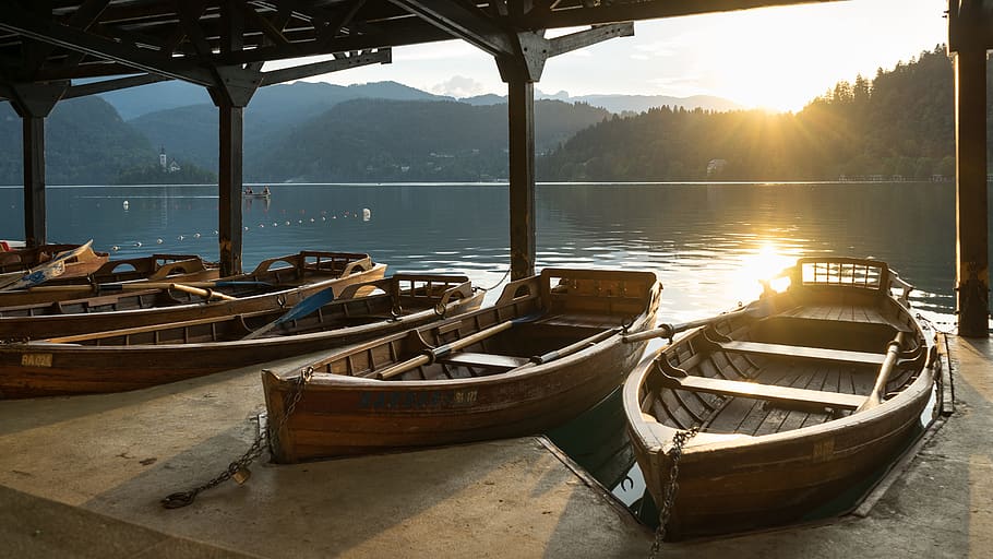 boats on water, transportation, vehicle, rowboat, vessel, watercraft HD wallpaper