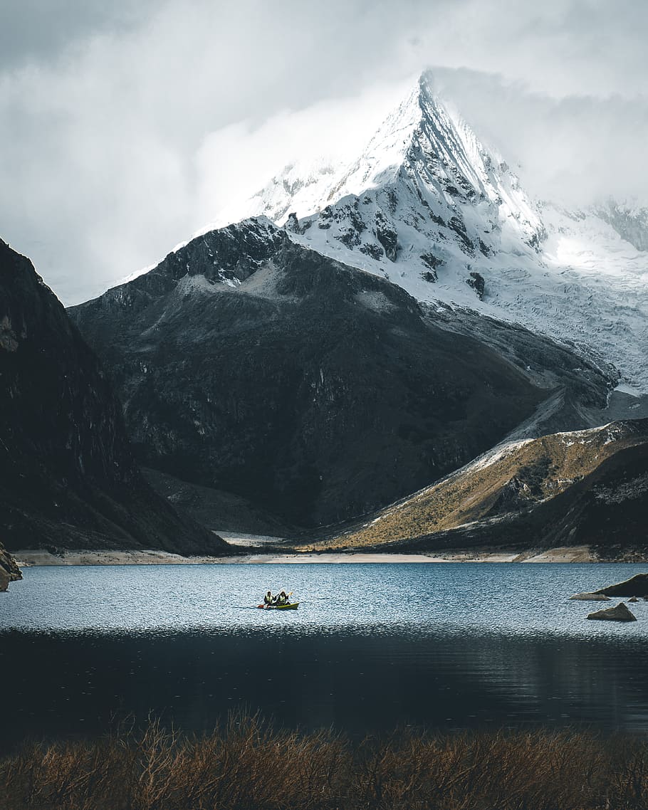 sail boat on body of water beside mountain with snow, lake, cloudy HD wallpaper