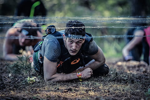 man crawling on barb wire, human, person, people, paintball, spain HD wallpaper
